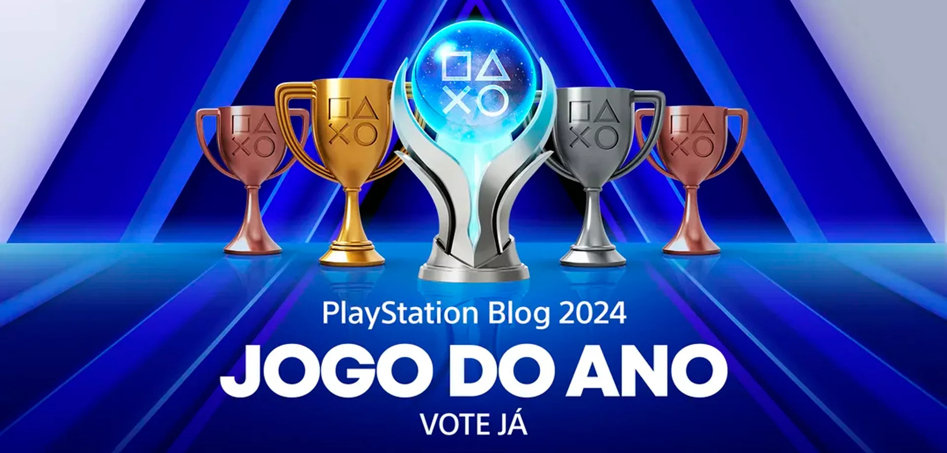 PlayStation Melhores jogos do ano de 2024 com as 5 taças em um fundo azul e branco.