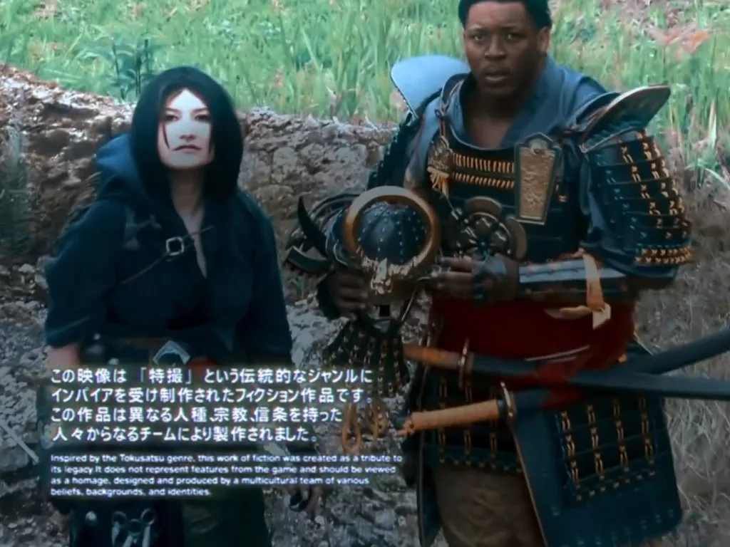 Protagonistas de Assassins's Creed Shadows olhando pra câmera em imagem que lembra o gênero Tokusatsu.