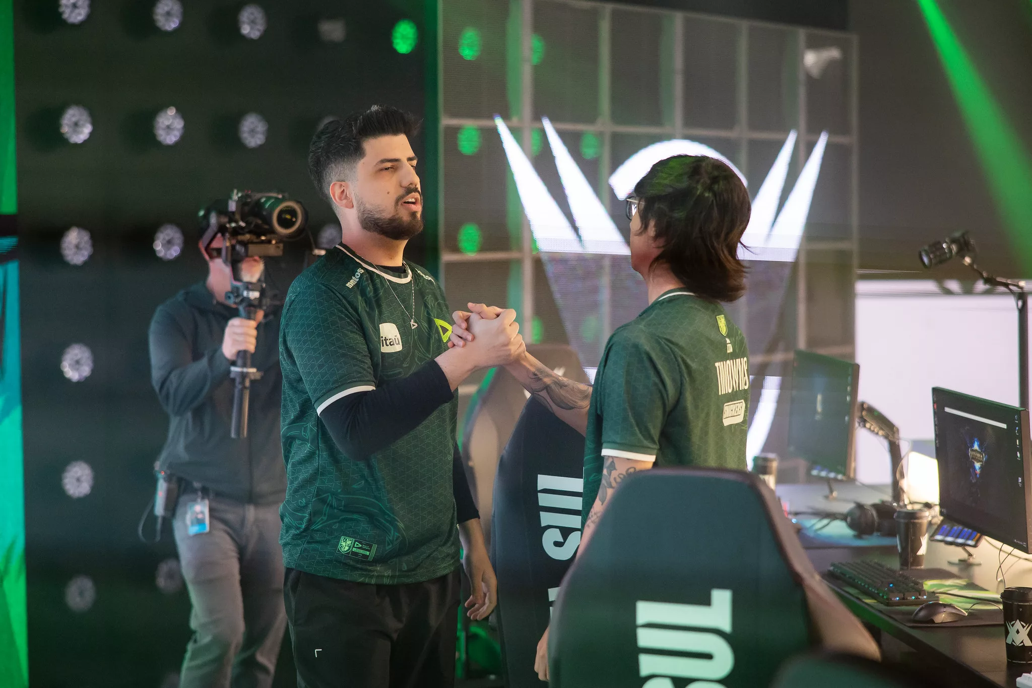 Robo e Tinows, da LOUD - Foto: Bruno Alvares/Riot Games