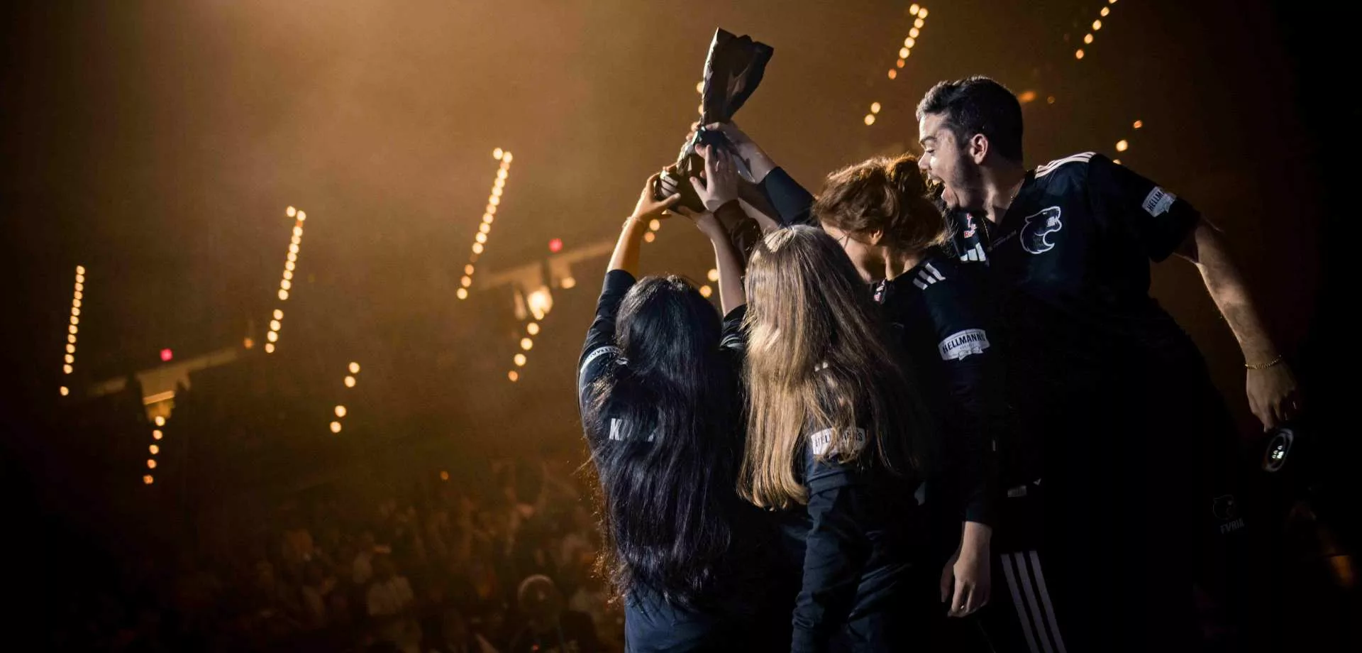 FURIA campeã da ESL Impact 2025