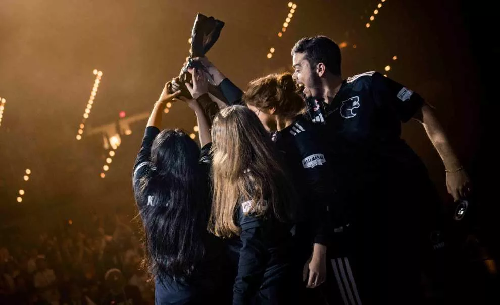 FURIA campeã da ESL Impact 2025