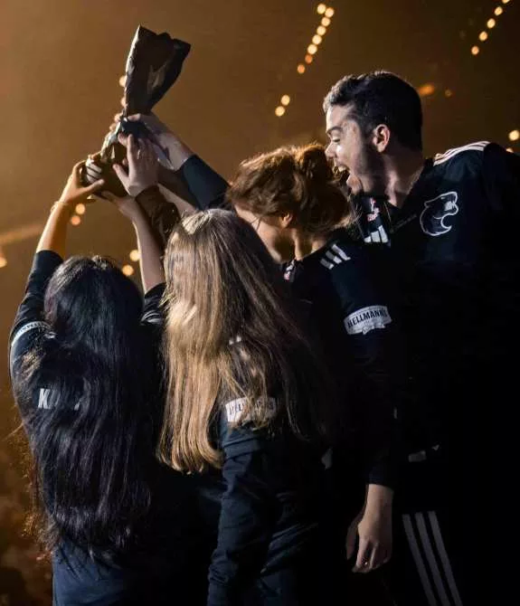 FURIA campeã da ESL Impact 2025