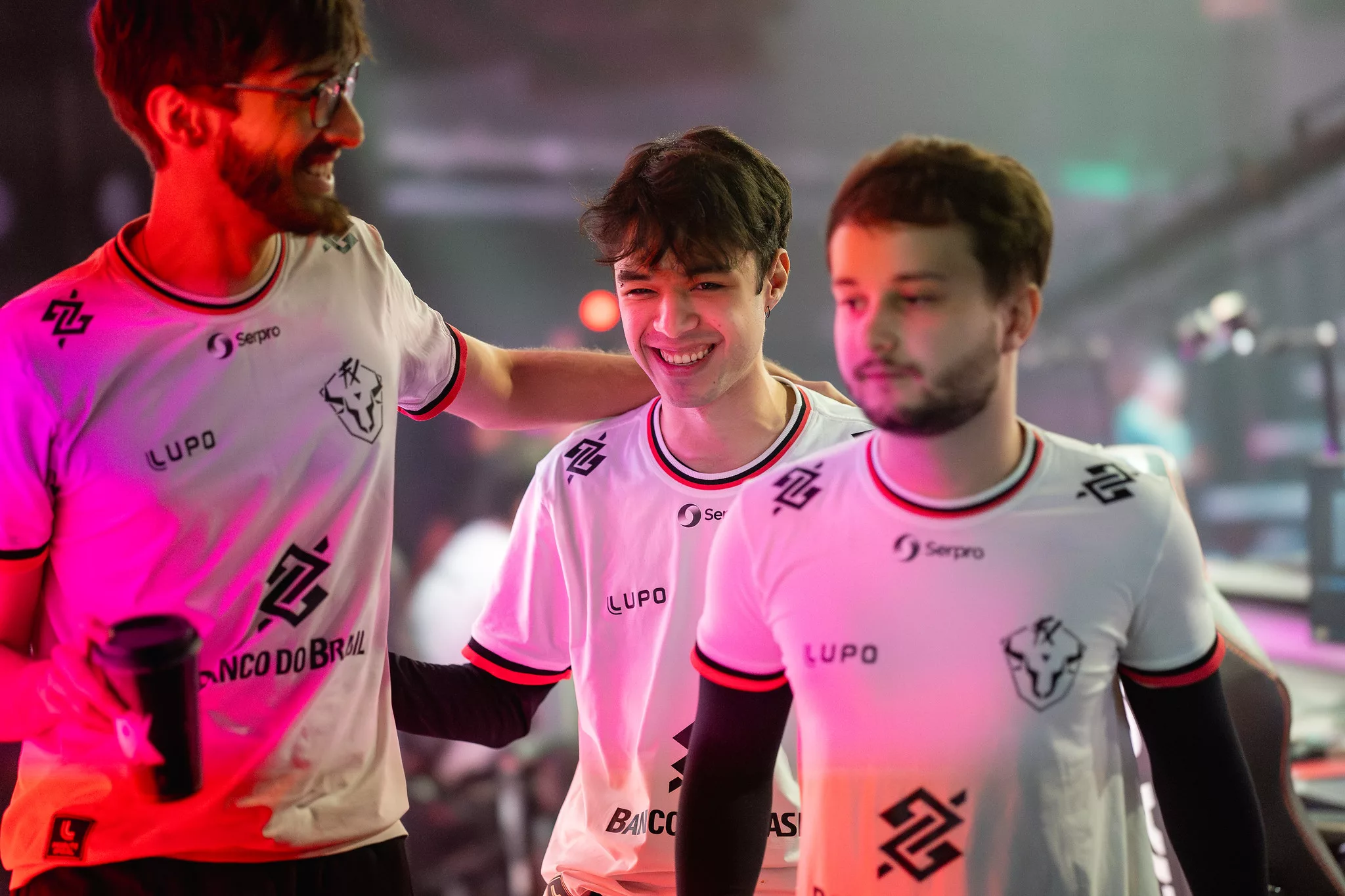 Jogadores do Fluxo W7M - Foto: Bruno Alvares/Riot Games