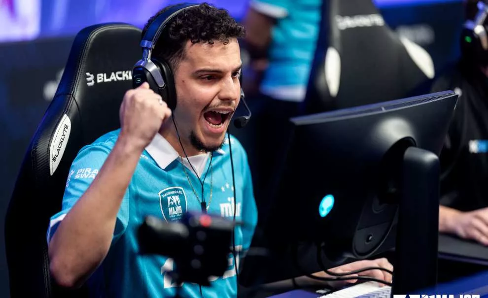 Brnz4n em destaque, jogador da MIBR disputando Austin Major 2025 - Foto: Michal Konkol/BLAST