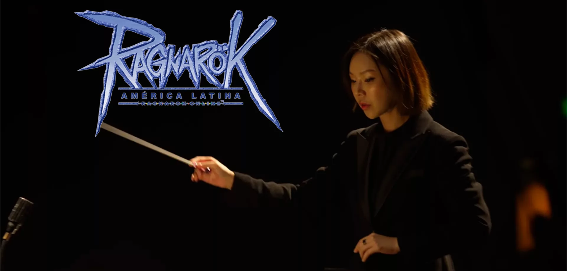 Maestra Sol Chin regendo a Orquestra Sinfônica Villa Lobos em apresentação das músicas de Ragnarök Online.