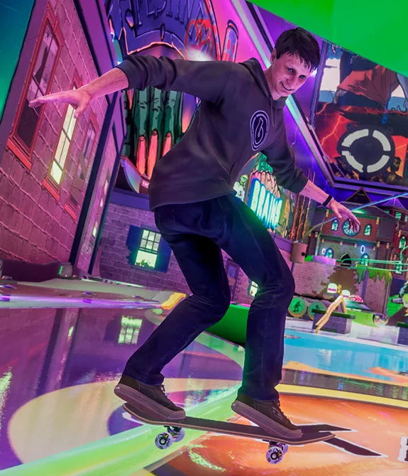 Tony Hawk's Pro Skater 3+4 com Tony fazendo manobras.