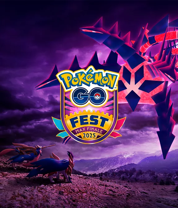 Eternamax de Eternatus tentando alcançar Zacian Coroado e Zamazenta Coroado, ao fundo o céu escuro e à frete o Brasão do Pokémon Go Max Encerramento 2025.