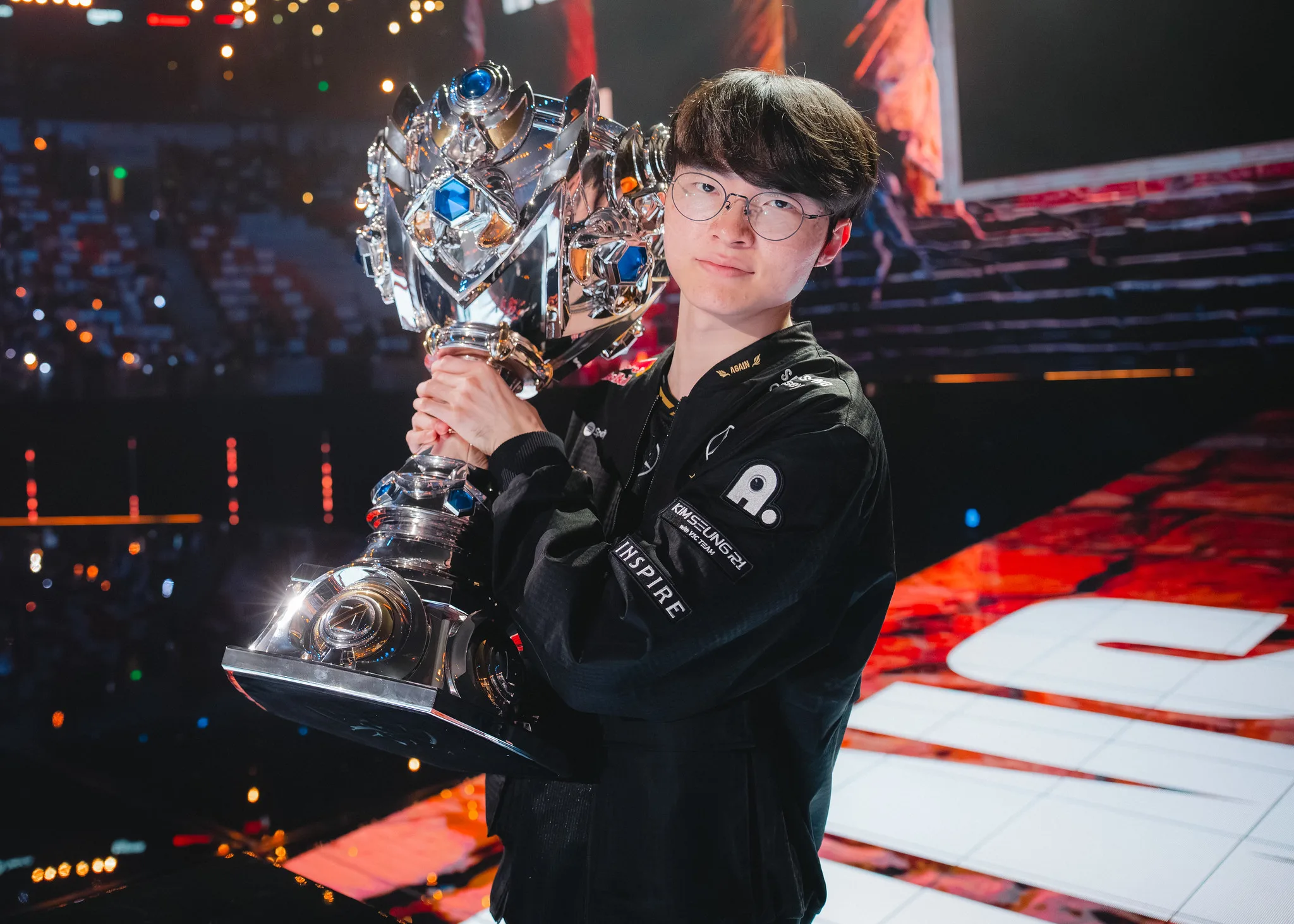 Lee "Faker" Sang-hyeok, o maior da história do LoL
