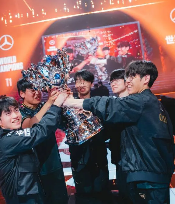 T1 campeã do Worlds 2025