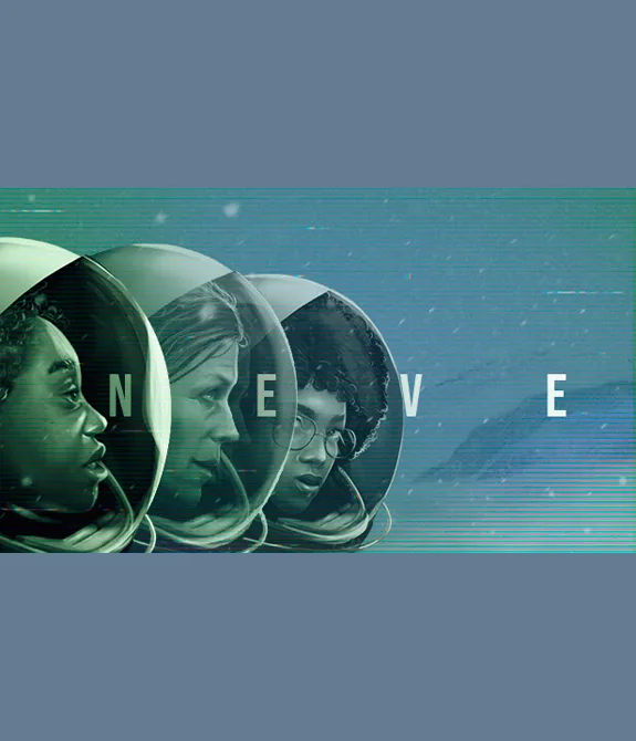 Capitã Jasmina e suas duas tripulantes, Hilas e Atalanta com capacetes de astronauta em fundo azul acinzentado e pequenos flocos de neve, Além do nome NEVE em destaque.