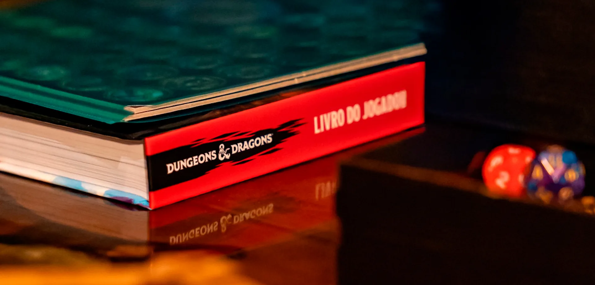 Livro do Jogador de Dungeons and Dragons no Brasil pela asmodee.