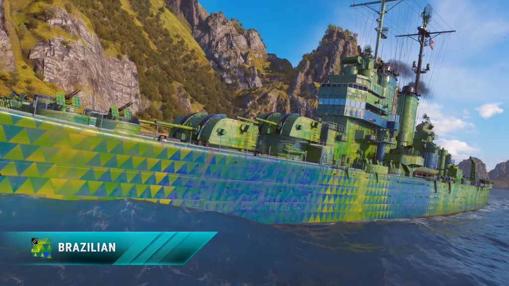Navio com camuflagem Brasileira.